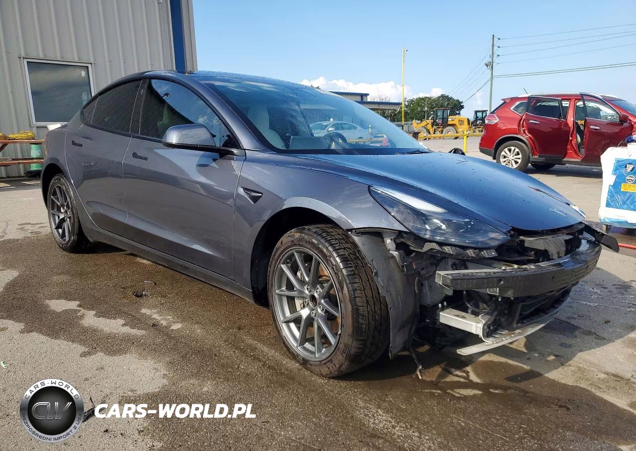 2023 Tesla Model 3 VIN:5YJ3E1EA2PF548387 - 4