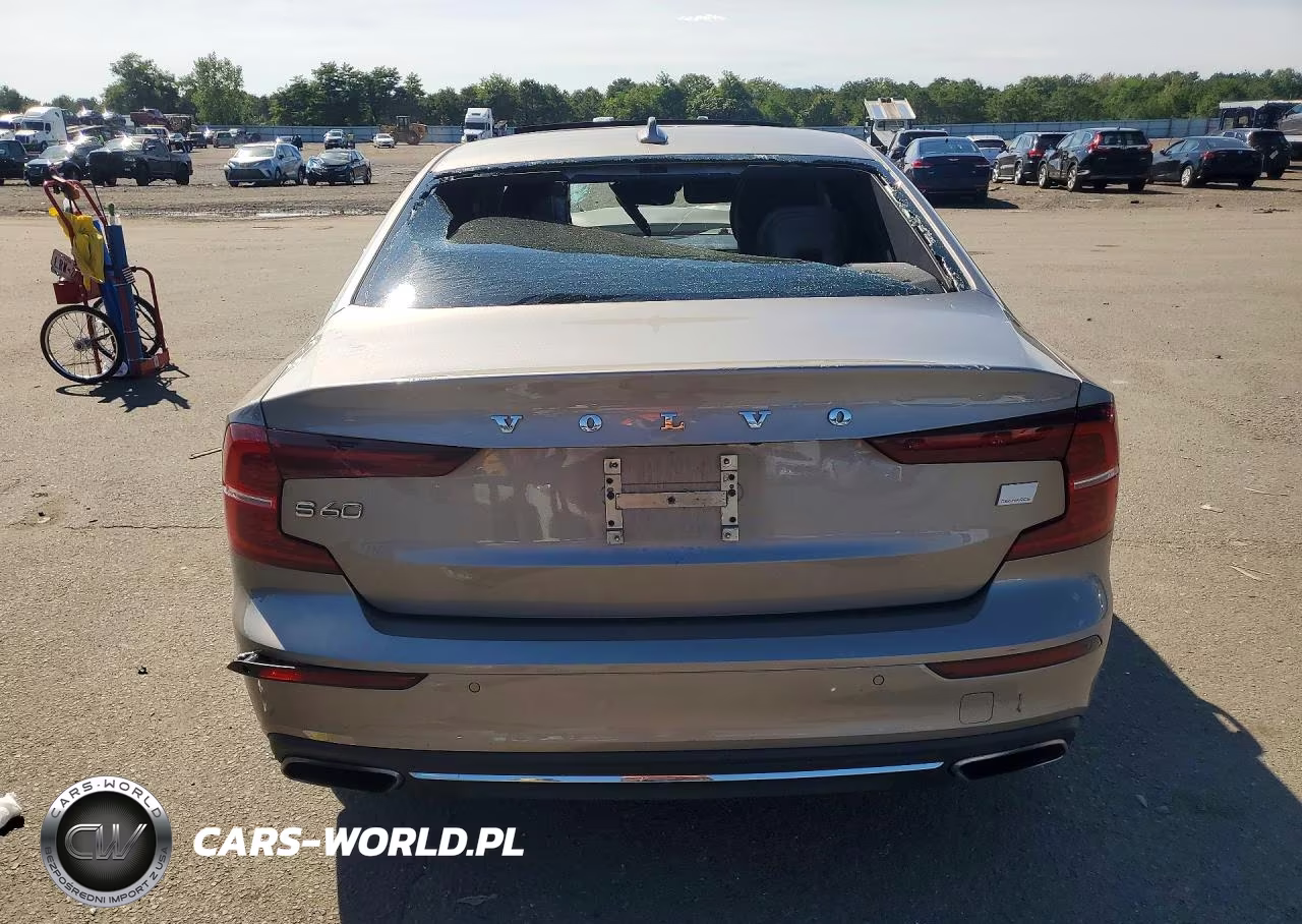 2021 Volvo S60 T8 Recharge Inscription VIN:7JRBR0FL1MG124437 - 6