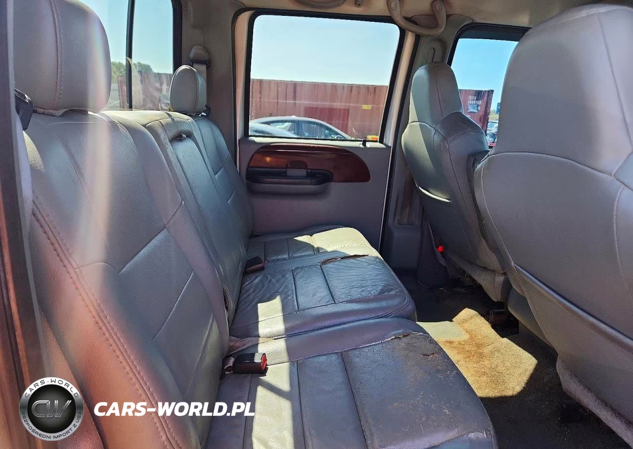 2005 Ford F250 Super Duty VIN:1FTSW21P05ED38295 - 10