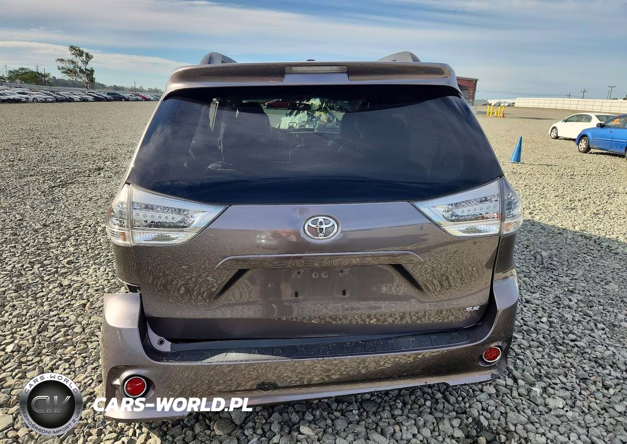 2013 Toyota Sienna Sport VIN:5TDXK3DC7DS300927 - 6