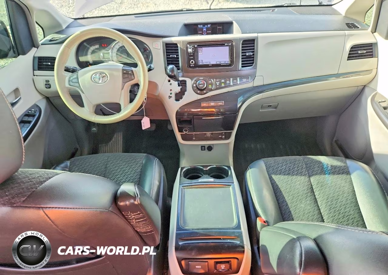 2013 Toyota Sienna Sport VIN:5TDXK3DC7DS300927 - 8