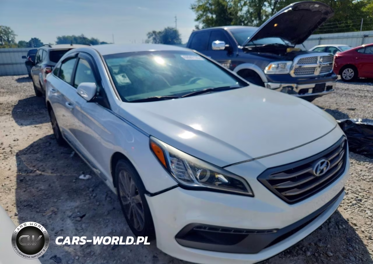 2017 Hyundai Sonata Sport VIN:5NPE34AF0HH441200 - 4
