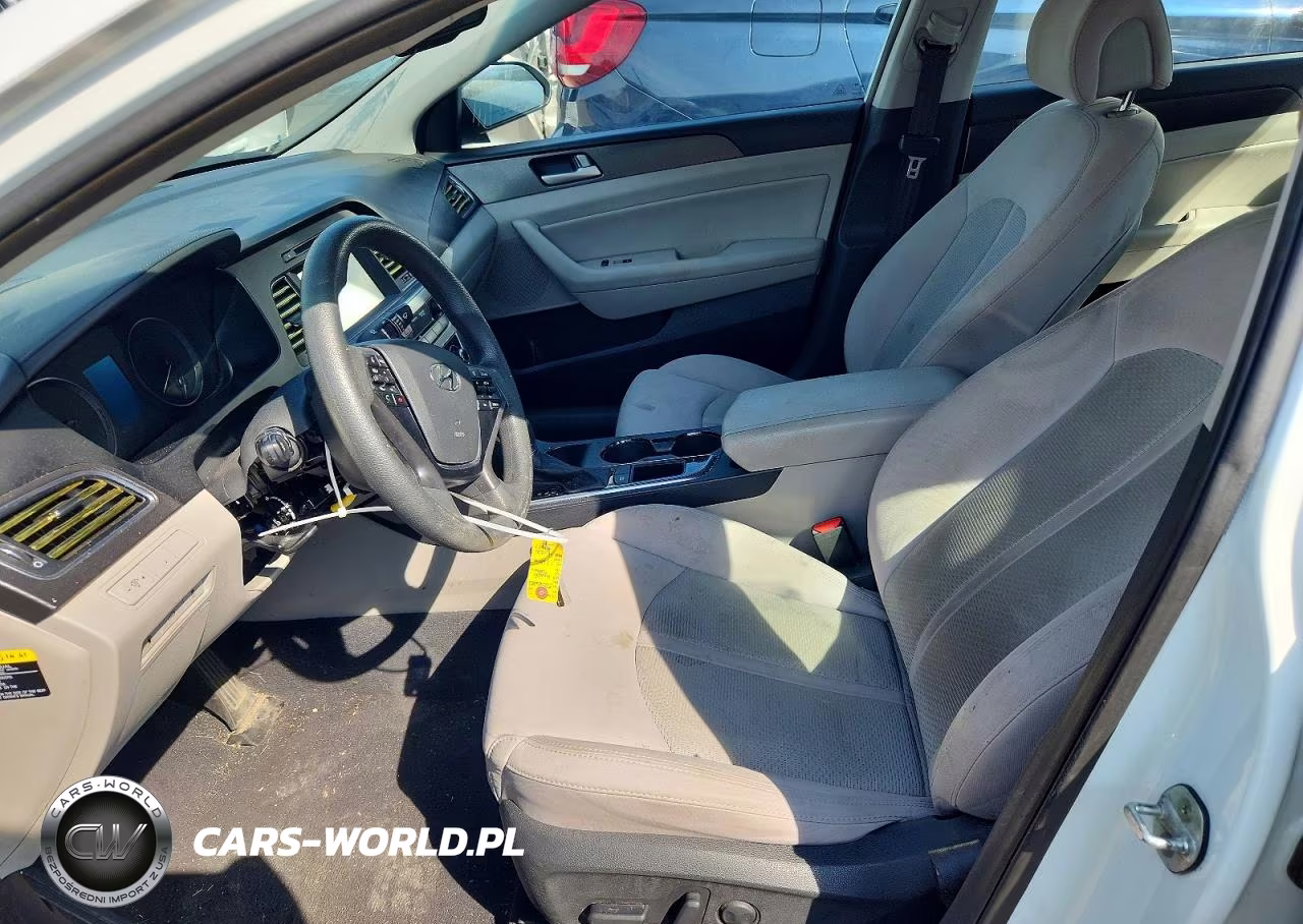 2017 Hyundai Sonata Sport VIN:5NPE34AF0HH441200 - 7