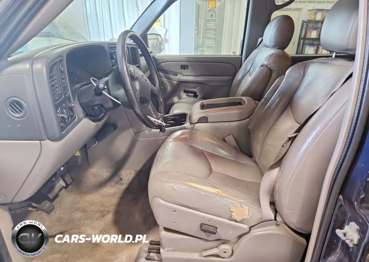 2005 Chevrolet Suburban K1500 VIN:1GNFK16Z25J261526 - 7