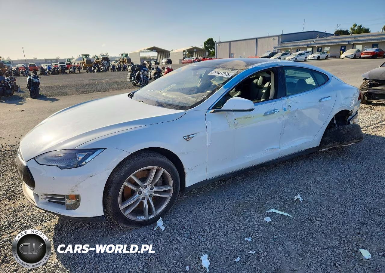2014 Tesla Model S