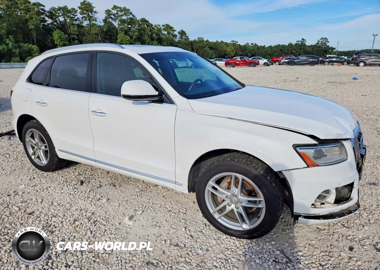 2017 Audi Q5 Premium VIN:WA1C2AFPXHA093627 - 4