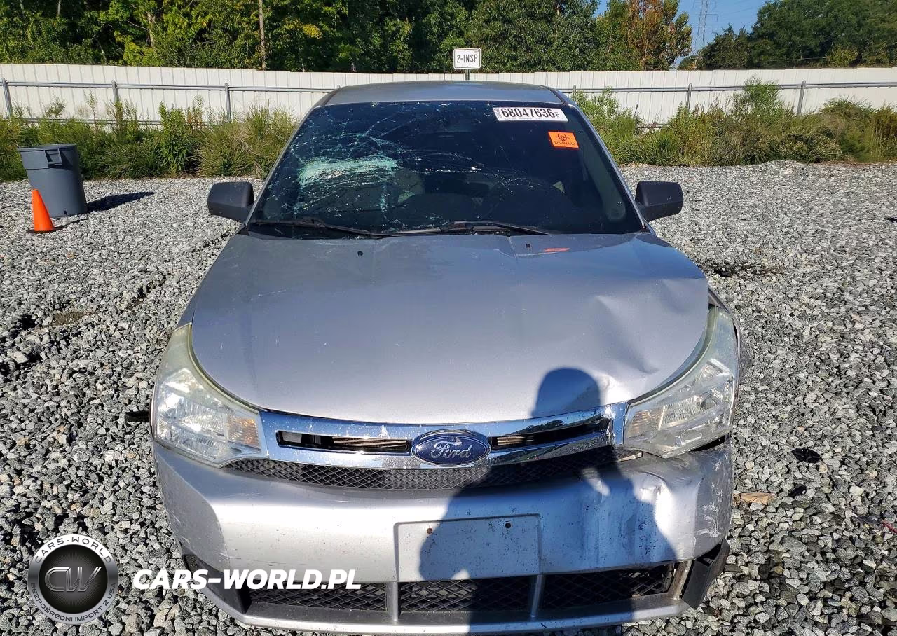 2010 Ford Focus Se VIN:1FAHP3FN1AW107775 - 5