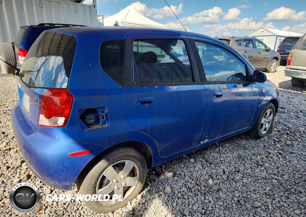 2008 Chevrolet Aveo Base VIN:KL1TD66618B249530 - 3
