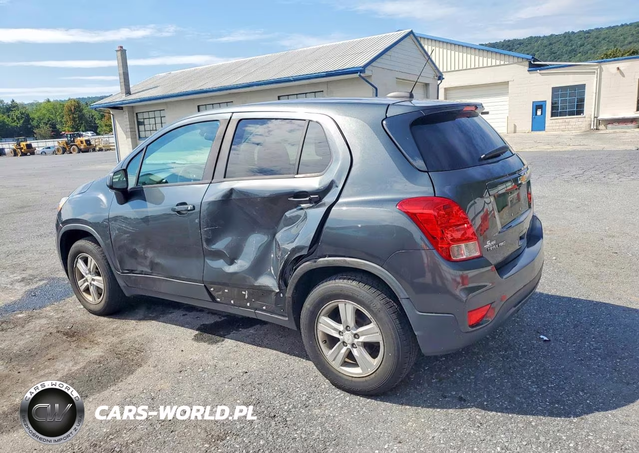 2019 Chevrolet Trax Ls VIN:3GNCJNSB2KL370918 - 2