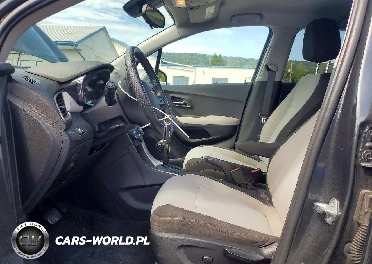 2019 Chevrolet Trax Ls VIN:3GNCJNSB2KL370918 - 7