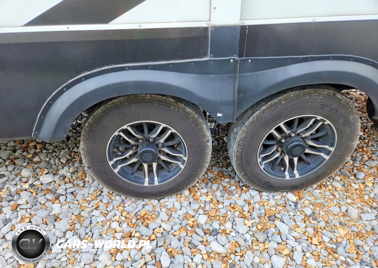 2022 Grand Design Solitude Camper VIN:573FS4428NAA08836 - 8