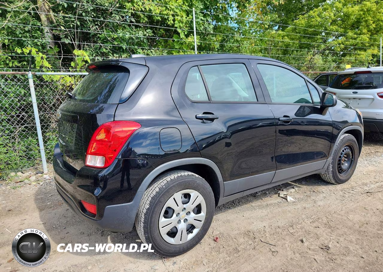 2017 Chevrolet Trax Ls VIN:3GNCJKSB7HL175940 - 3