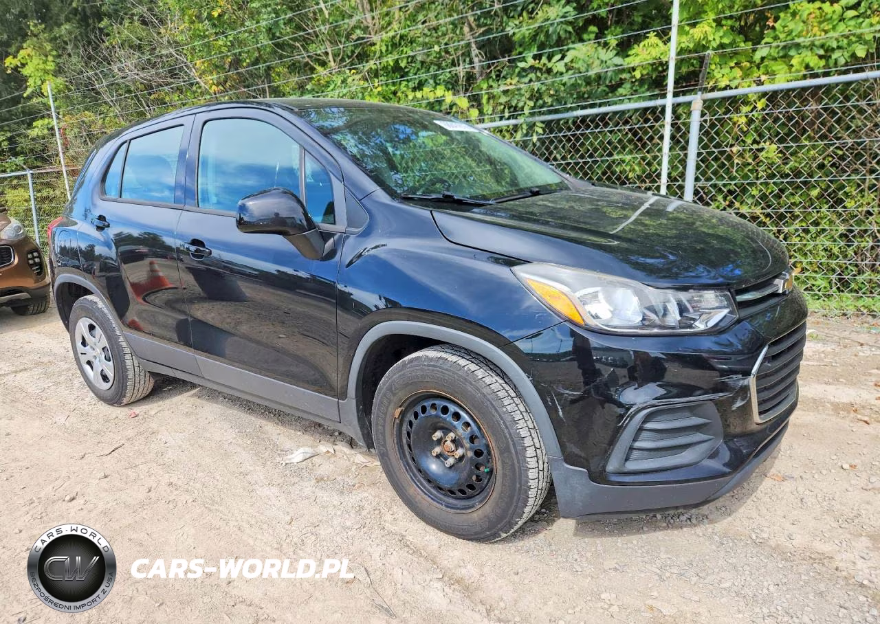 2017 Chevrolet Trax Ls VIN:3GNCJKSB7HL175940 - 4