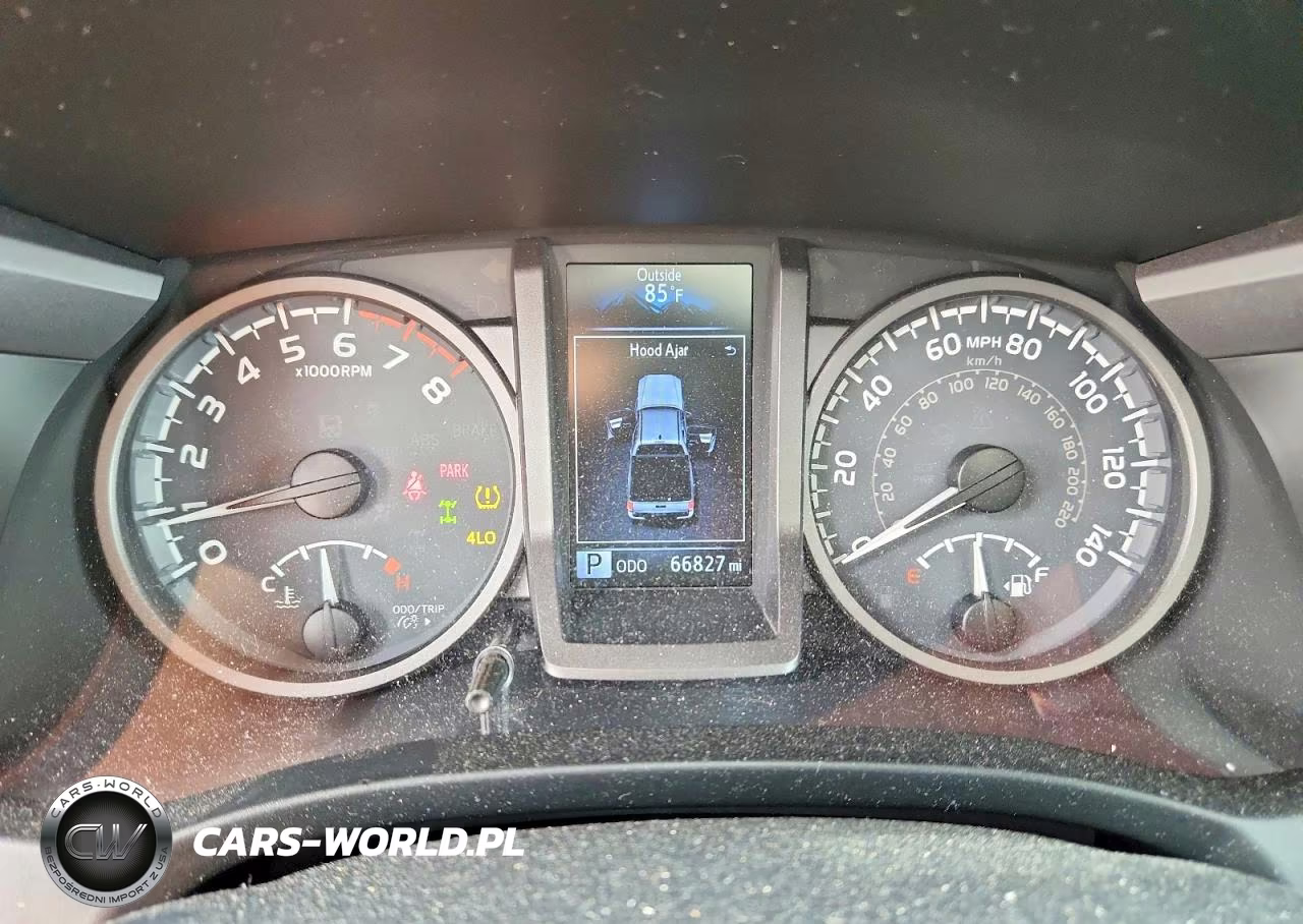2016 Toyota Tacoma Trd Off-Road VIN:3TMCZ5AN2GM042610 - 9