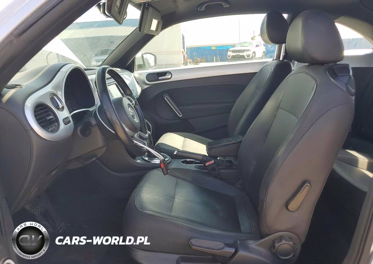 2013 Volkswagen Beetle VIN:3VWJP7AT7DM676673 - 7