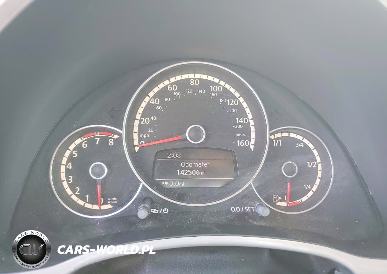 2013 Volkswagen Beetle VIN:3VWJP7AT7DM676673 - 9