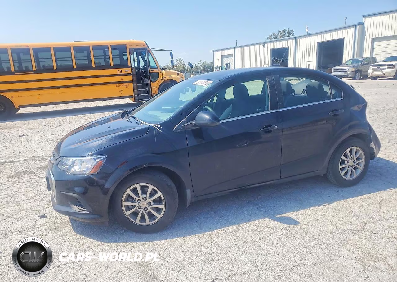 2019 Chevrolet Sonic Lt VIN:1G1JC5SB1K4106565 - 1