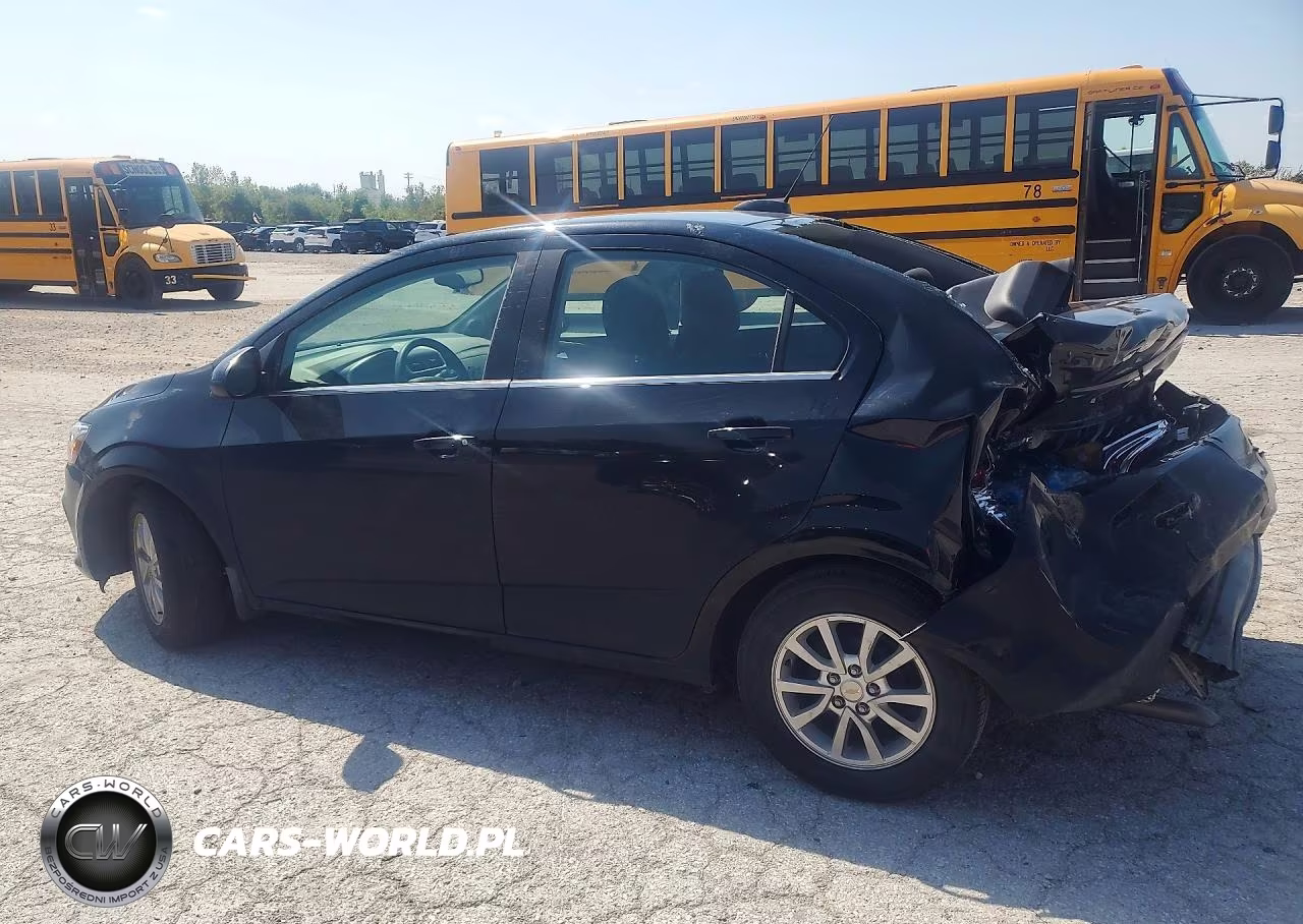 2019 Chevrolet Sonic Lt VIN:1G1JC5SB1K4106565 - 2