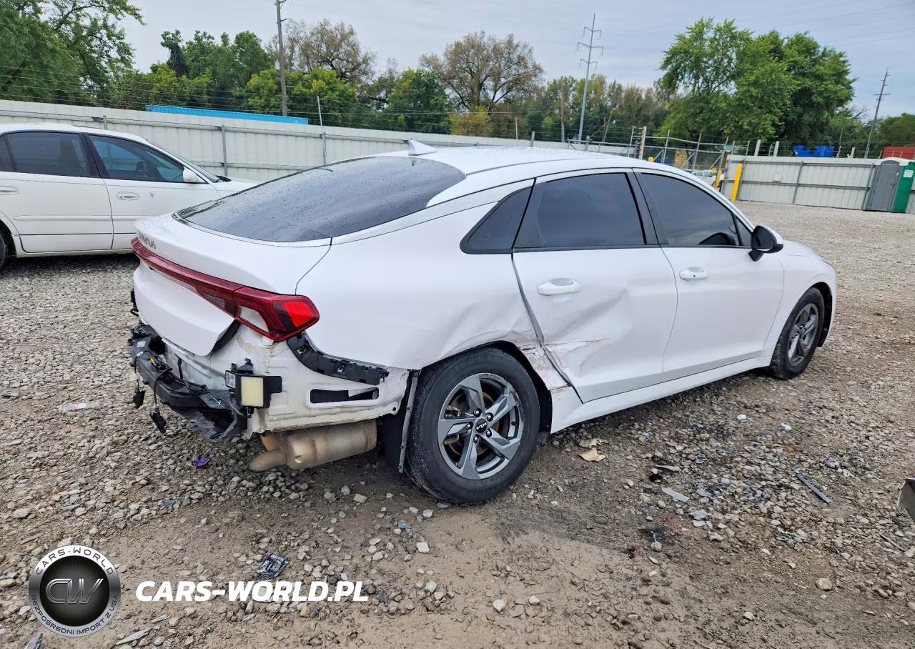 2022 Kia K5 Lxs VIN:5XXG14J22NG110931 - 3