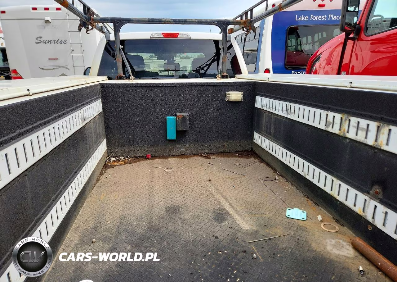 2019 Ford F350 Super Duty VIN:1FD7X3ET8KEC14198 - 10