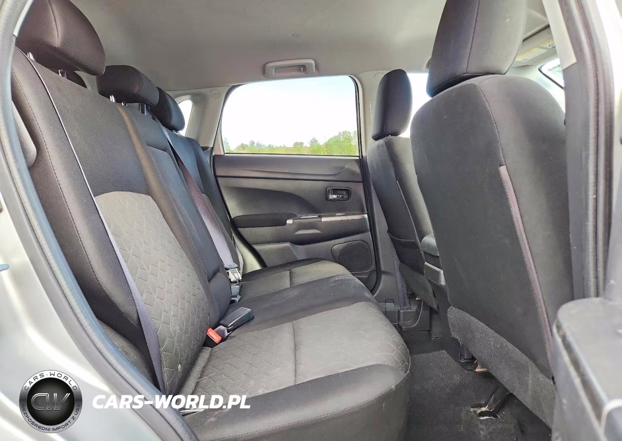 2020 Mitsubishi Outlander Sport Es VIN:JA4AR3AUXLU029400 - 11