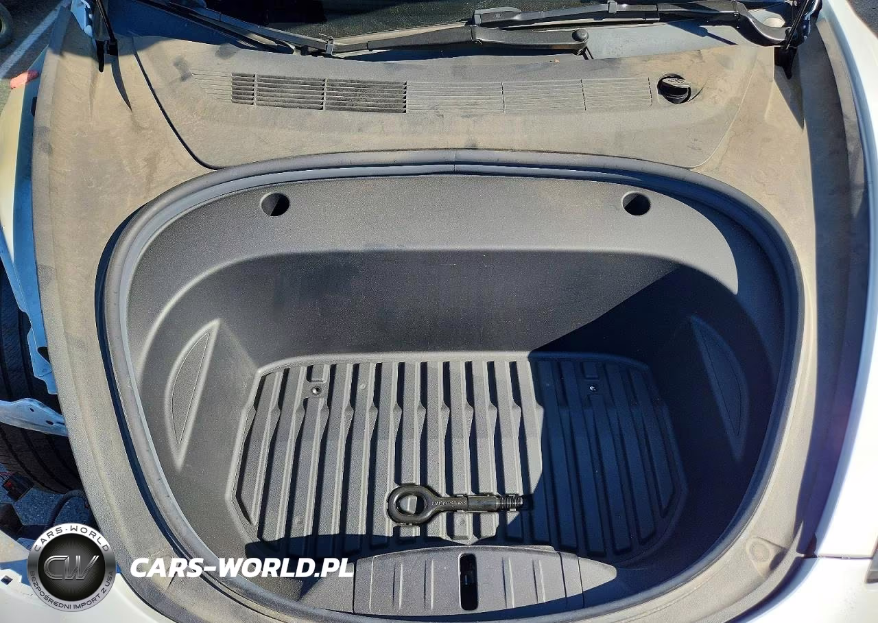 2023 Tesla Model 3 VIN:5YJ3E1EAXPF606150 - 11