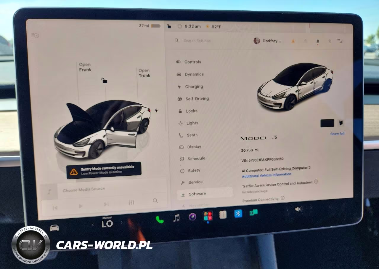 2023 Tesla Model 3 VIN:5YJ3E1EAXPF606150 - 9