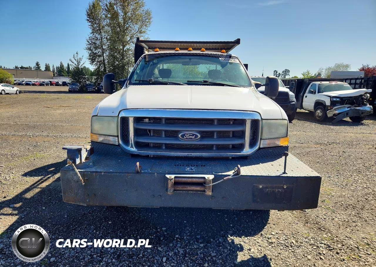 2003 Ford F550 Super Duty VIN:1FDAX57PX3ED63263 - 5