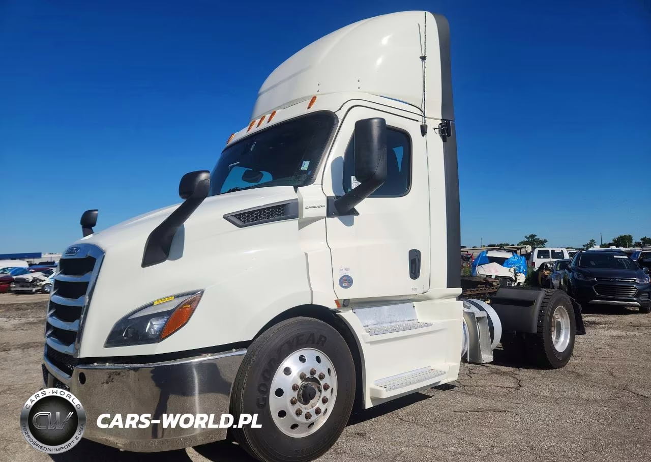2020 Freightliner Cascadia 116