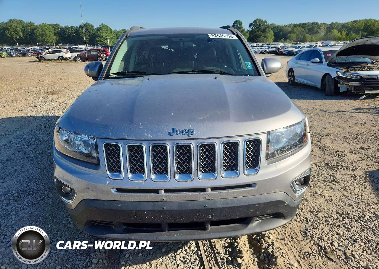 2014 Jeep Compass Latitude VIN:1C4NJCEA5ED790451 - 5