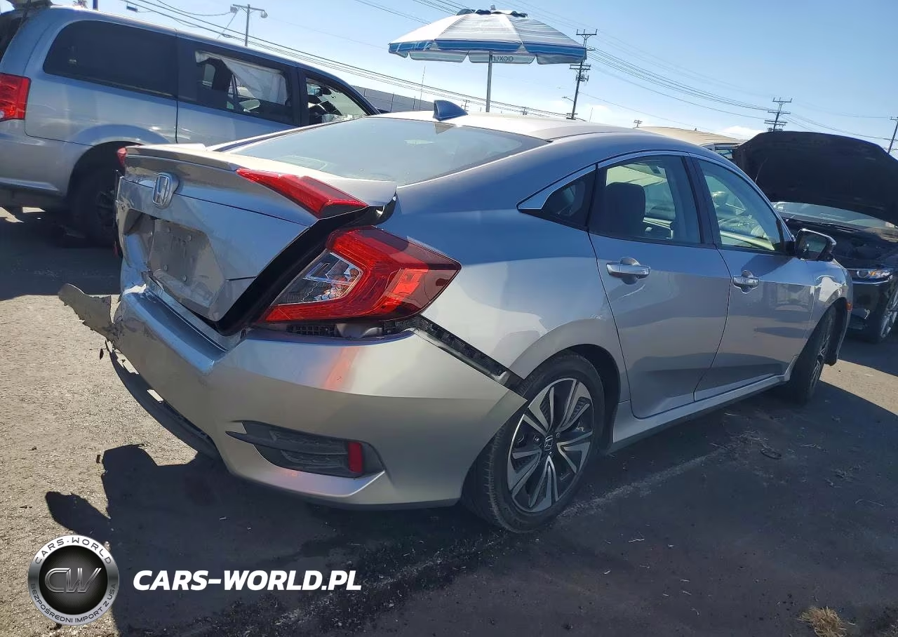 2018 Honda Civic Ex VIN:JHMFC1F30JX041826 - 3