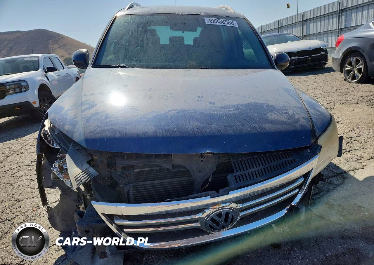 2011 Volkswagen Tiguan S VIN:WVGAV7AX8BW506181 - 5