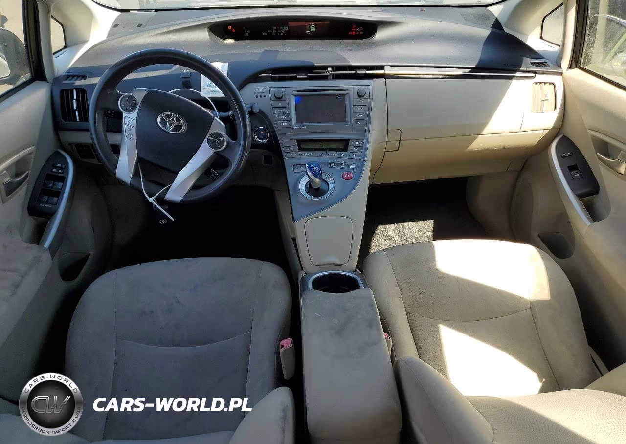 2013 Toyota Prius Three VIN:JTDKN3DU7D0341796 - 8