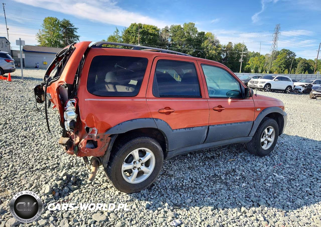 2005 Mazda Tribute I VIN:4F2YZ02Z85KM63911 - 3