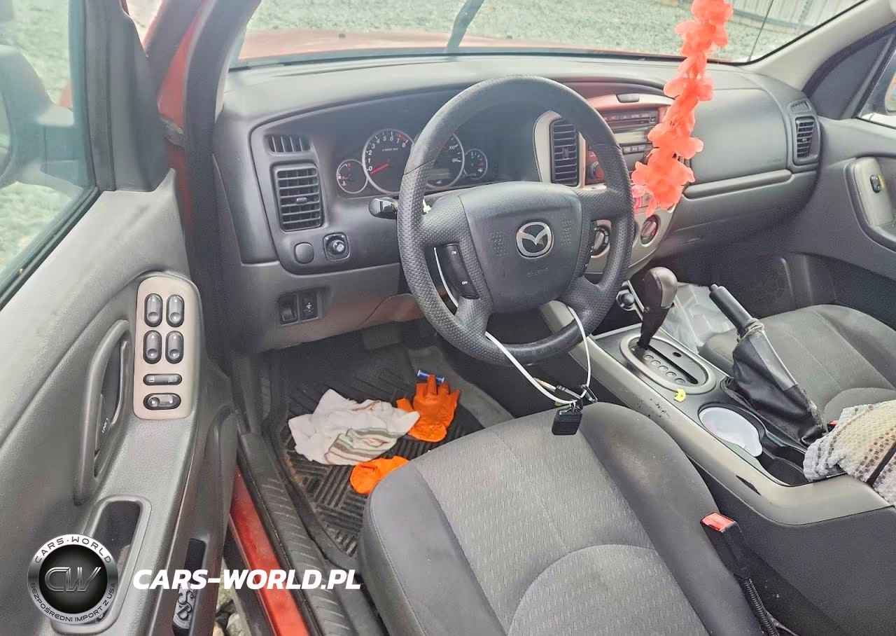2005 Mazda Tribute I VIN:4F2YZ02Z85KM63911 - 8