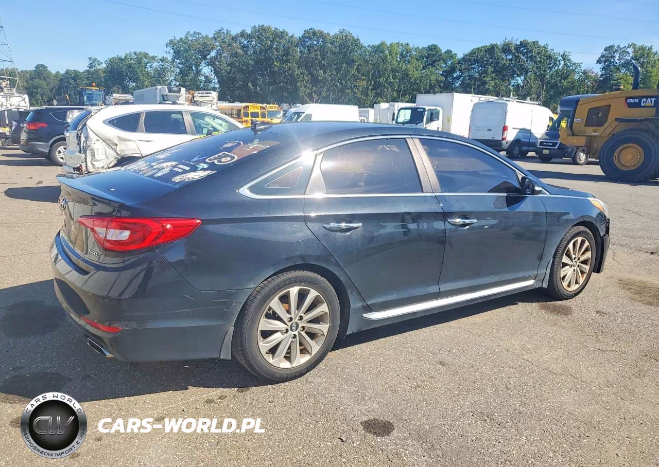 2017 Hyundai Sonata Sport VIN:5NPE34AF8HH547409 - 3