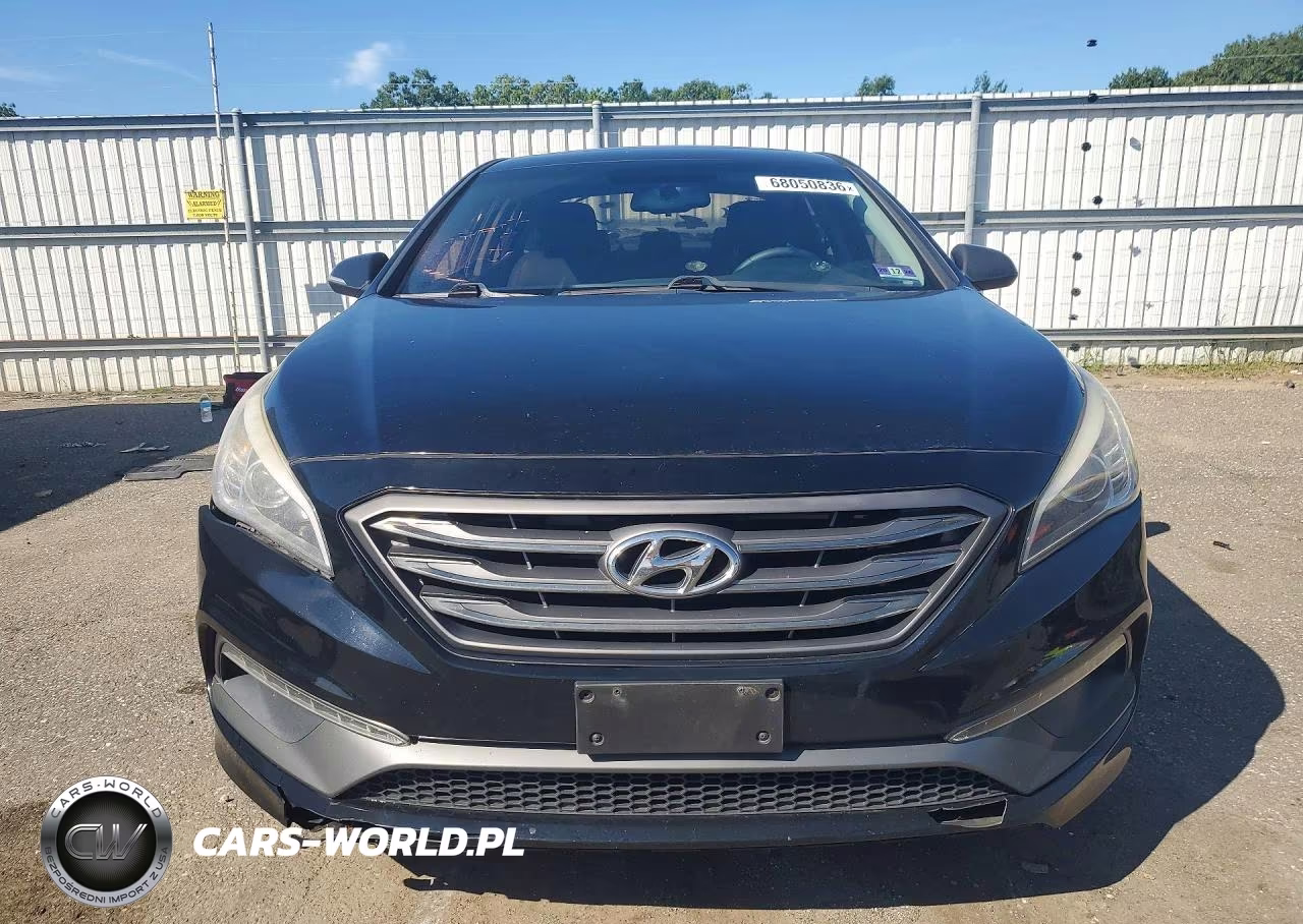 2017 Hyundai Sonata Sport VIN:5NPE34AF8HH547409 - 5
