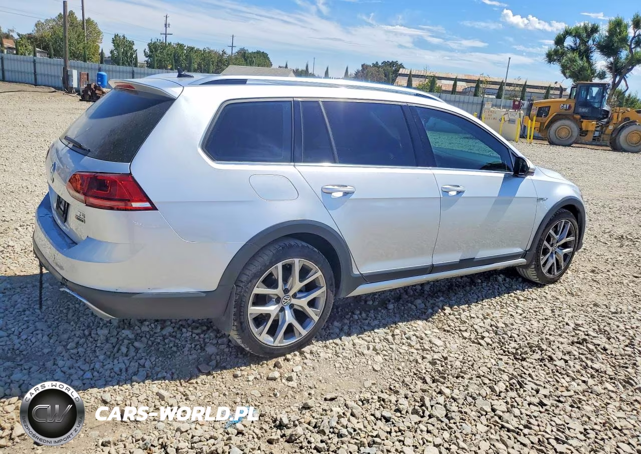 2017 Volkswagen Golf Alltrack S VIN:3VWH17AU4HM524199 - 3