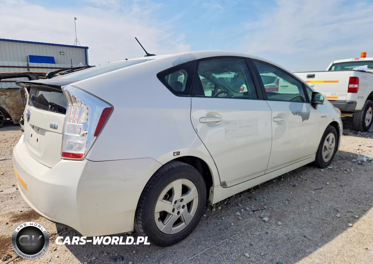 2010 Toyota Prius Ii VIN:JTDKN3DU6A0101344 - 3