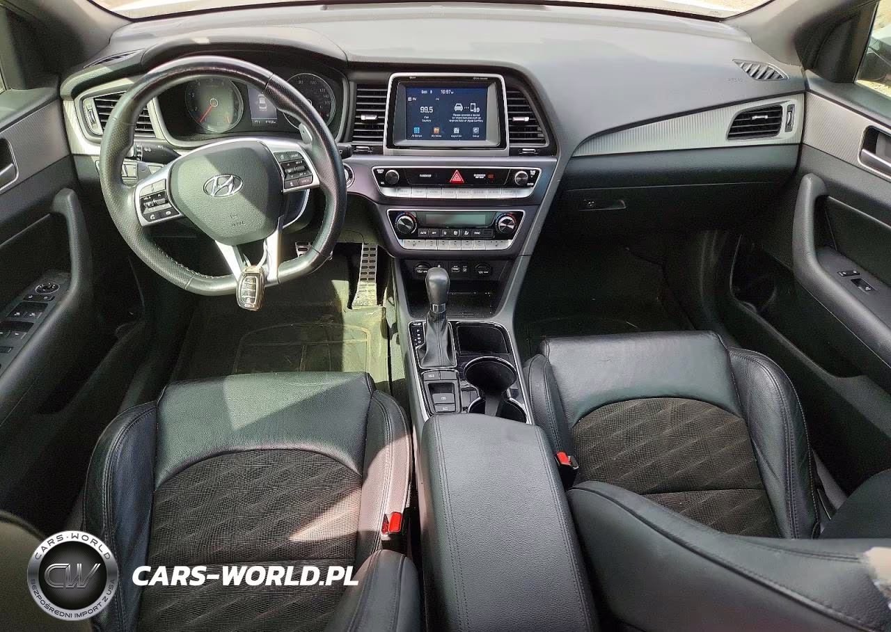 2019 Hyundai Sonata Sport VIN:5NPE34AF0KH814842 - 8