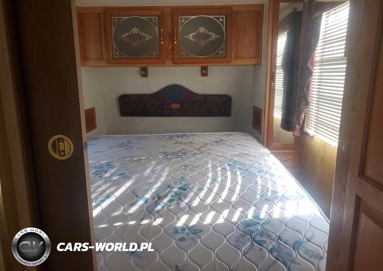 1997 Peterson Excel Camper VIN:4DLRV3224V1001071 - 5