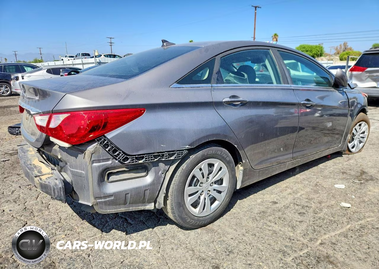 2012 Hyundai Sonata Gls VIN:5NPEB4AC9CH436546 - 3