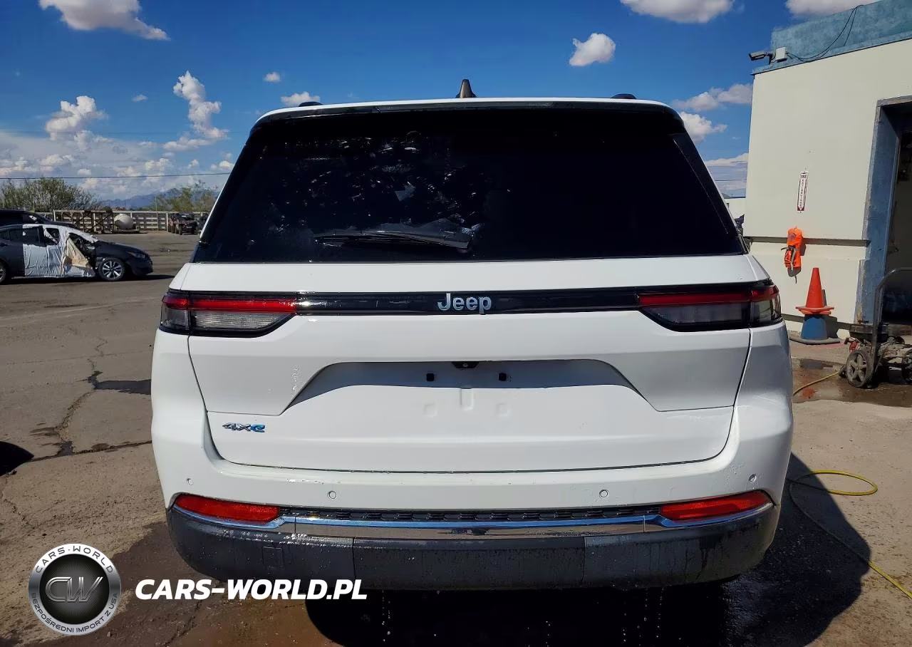 2024 Jeep Grand Cherokee Limited 4Xe VIN:1C4RJYB62RC129437 - 6