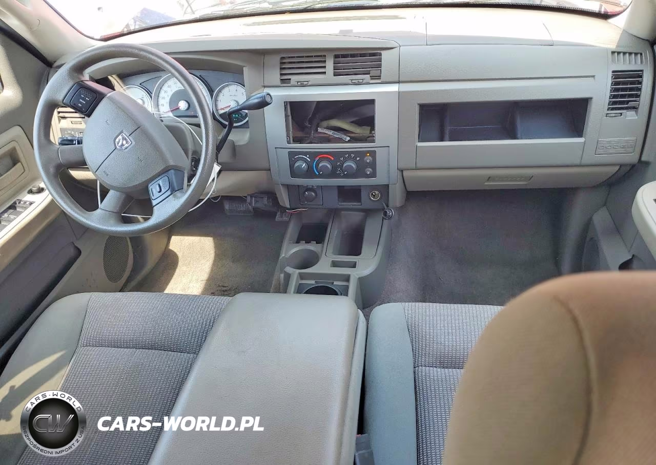2008 Dodge Dakota Quad Slt VIN:1D7HW48N28S524538 - 8