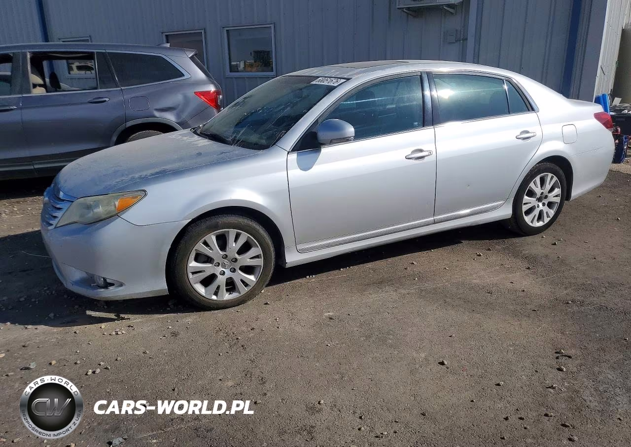 2011 Toyota Avalon Base