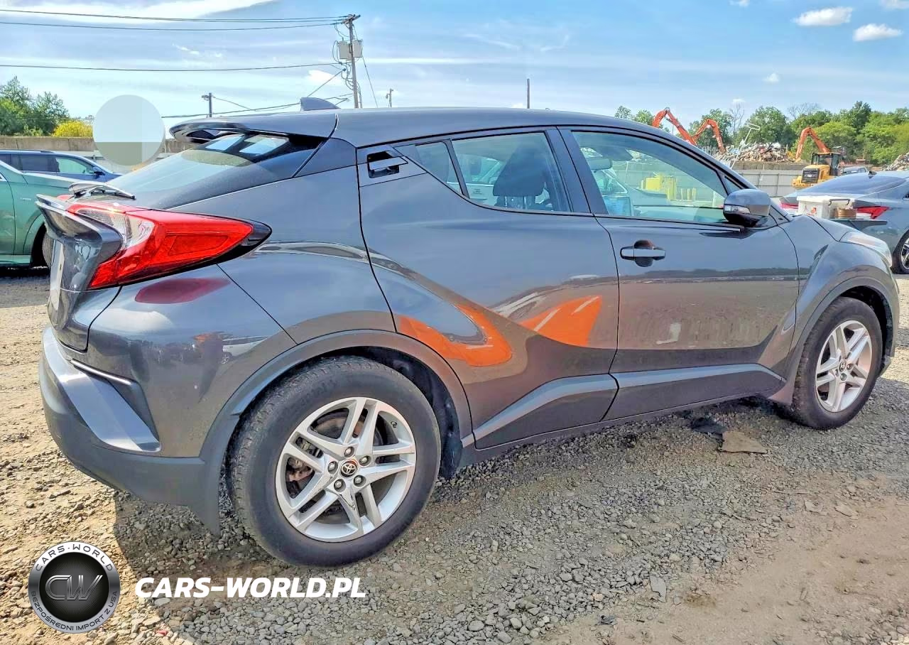 2020 Toyota C-Hr Le VIN:NMTKHMBX3LR108275 - 3