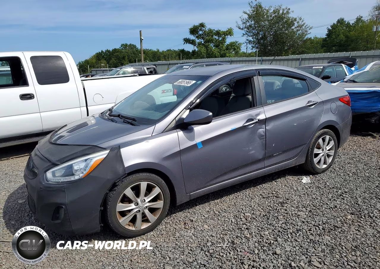 2014 Hyundai Accent Gls VIN:KMHCU4AE1EU761375 - 1