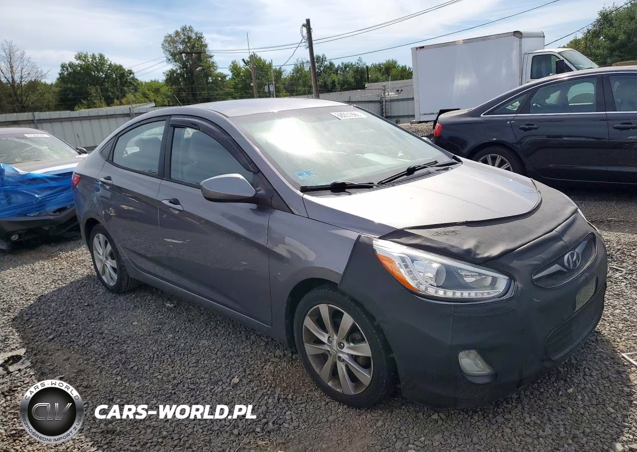 2014 Hyundai Accent Gls VIN:KMHCU4AE1EU761375 - 4