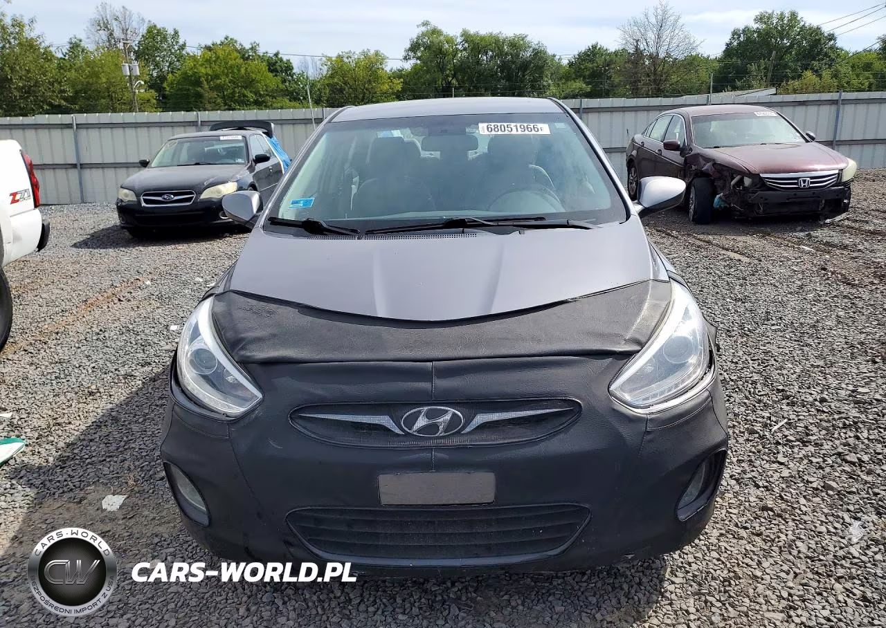 2014 Hyundai Accent Gls VIN:KMHCU4AE1EU761375 - 5