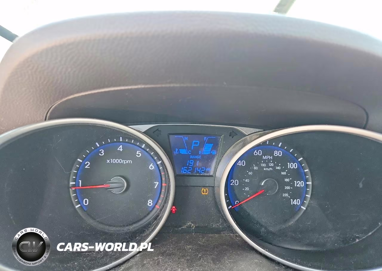 2012 Hyundai Tucson Limited VIN:KM8JU3AC9CU486724 - 9